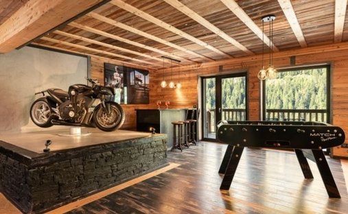 Chalet in Tignes, Auvergne-Rhône-Alpes, France 1