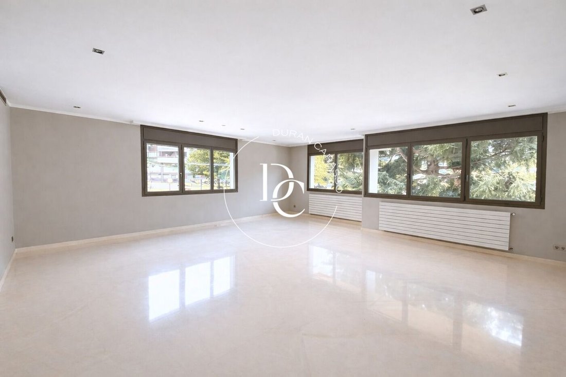 Apartment in Escaldes-Engordany, Escaldes-Engordany, Andorra 2 - 17414322
