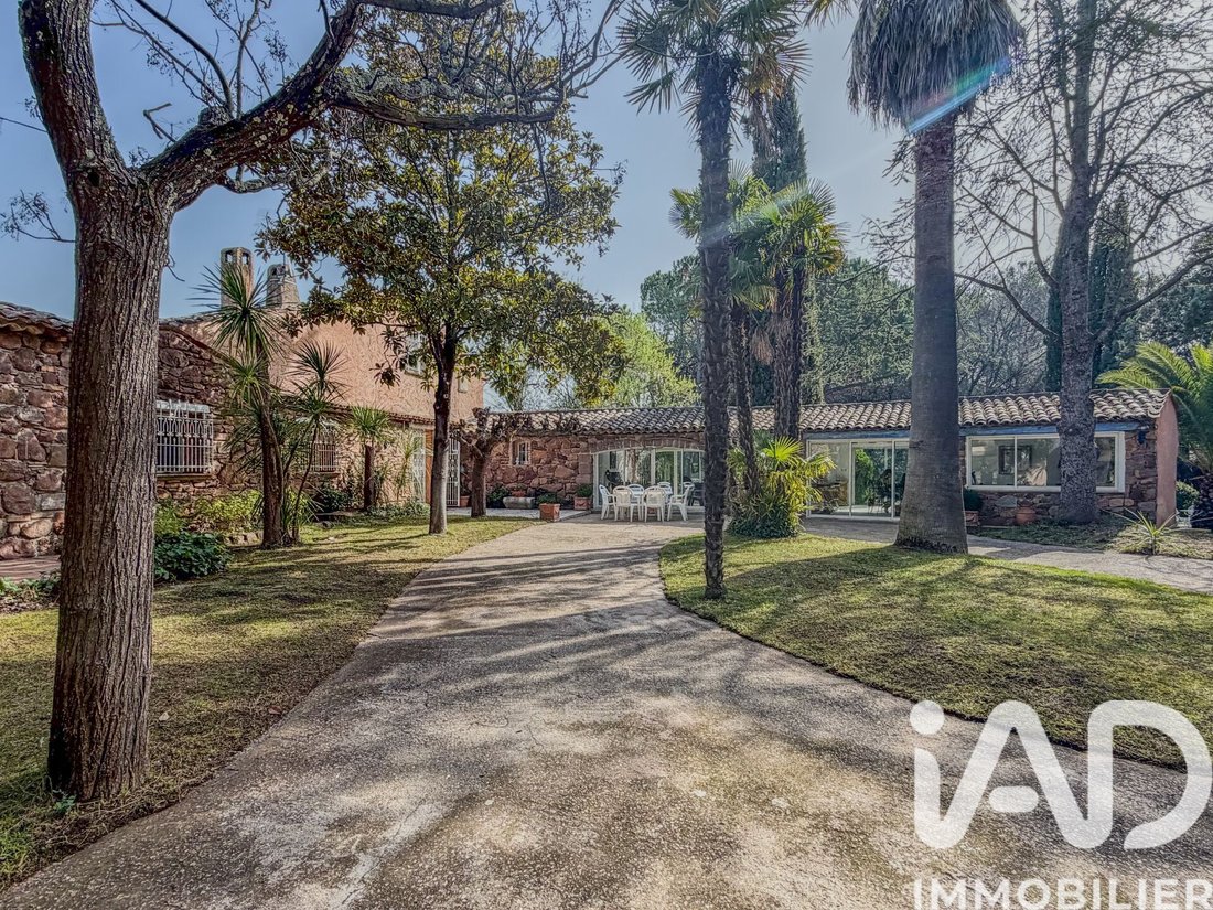 House in La Bouverie, Roquebrune-sur-Argens, France 1 - 17416891