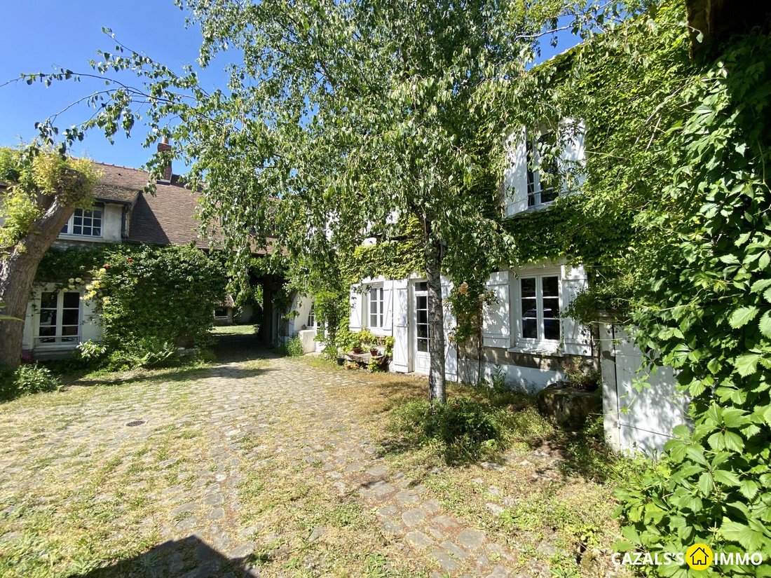 House in Perthes, Ile-de-France, France 2 - 17418141