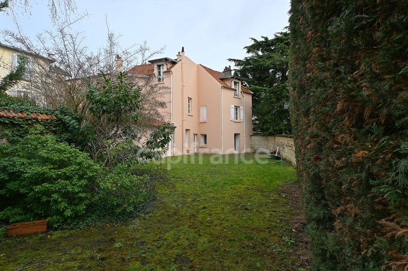 House in Chateau, Maisons-Laffitte, France 5 - 17373853