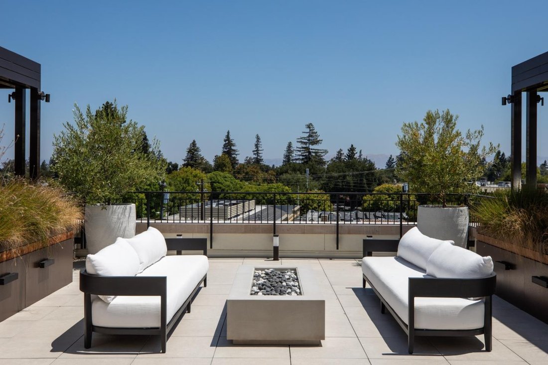 Condo in Los Altos Hills, California, United States 2 - 17419601