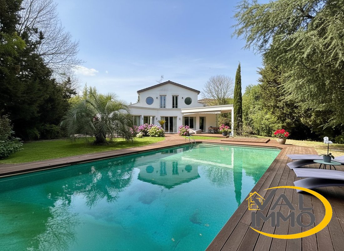 Villa in Mirail-Reynerie-Bellefontaine, Toulouse, France 1 - 17418107