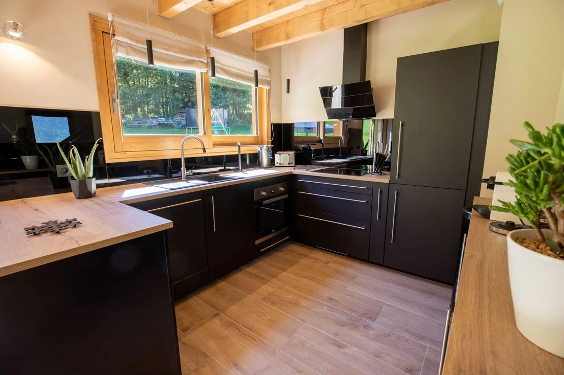 Chalet in Les Allues, Auvergne-Rhône-Alpes, France 5 - 17410102