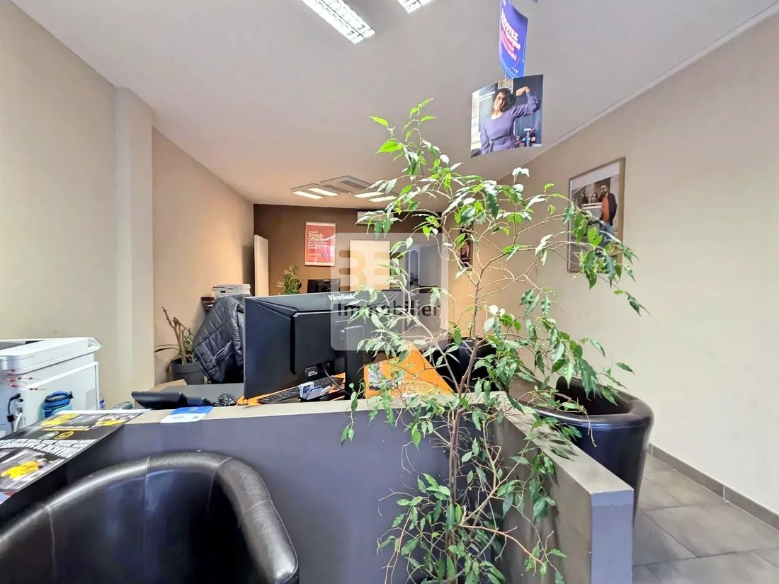 Les Escanaux, Bagnols-sur-Ceze, France 2 - 17416324