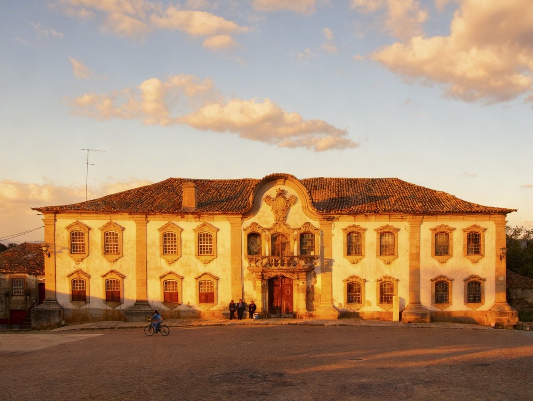 Chateau in Cedovim, Guarda District, Portugal 1 - 16557276