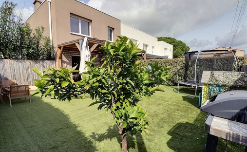 House in La Ciotat, Provence-Alpes-Côte d'Azur, France 1