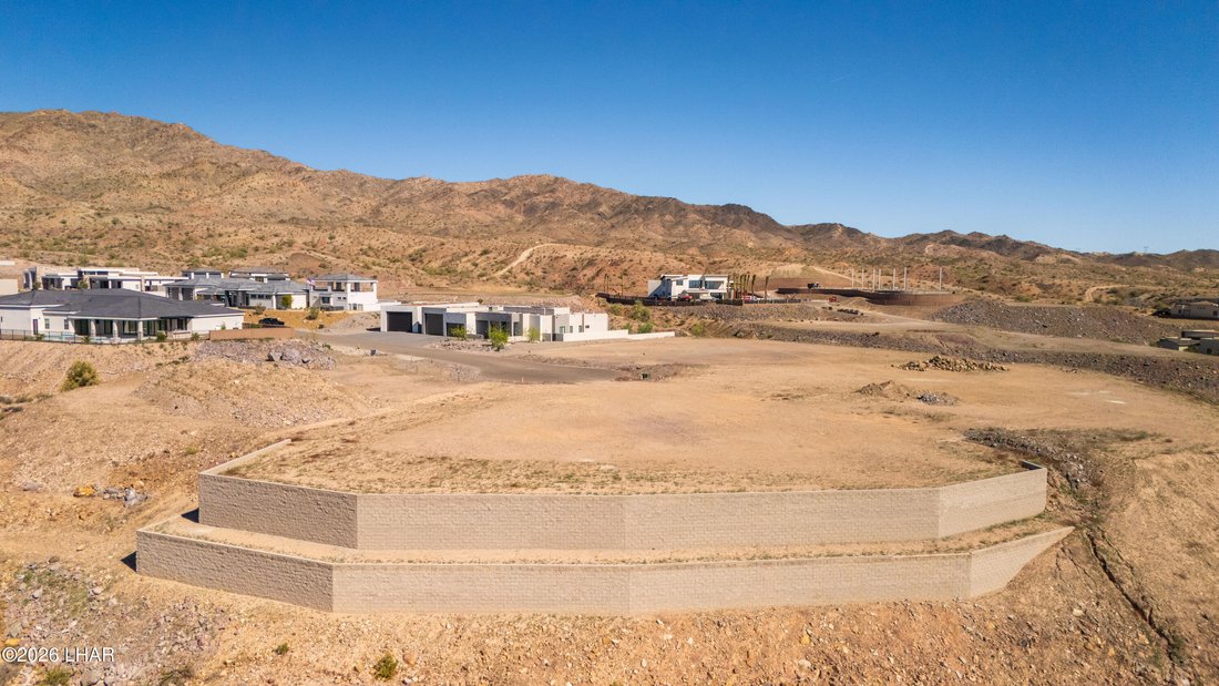 Land in Lake Havasu City, Arizona, United States 1 - 17411058