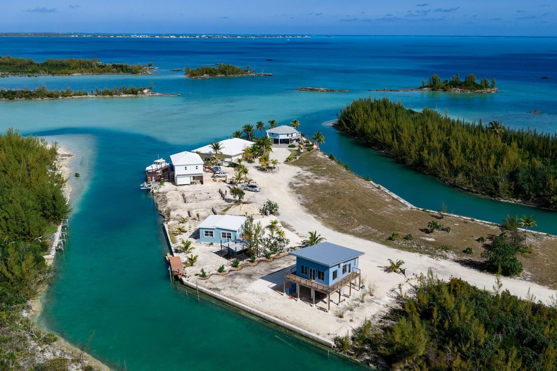 House in Treasure Cay, Central Abaco, The Bahamas 2 - 17420304