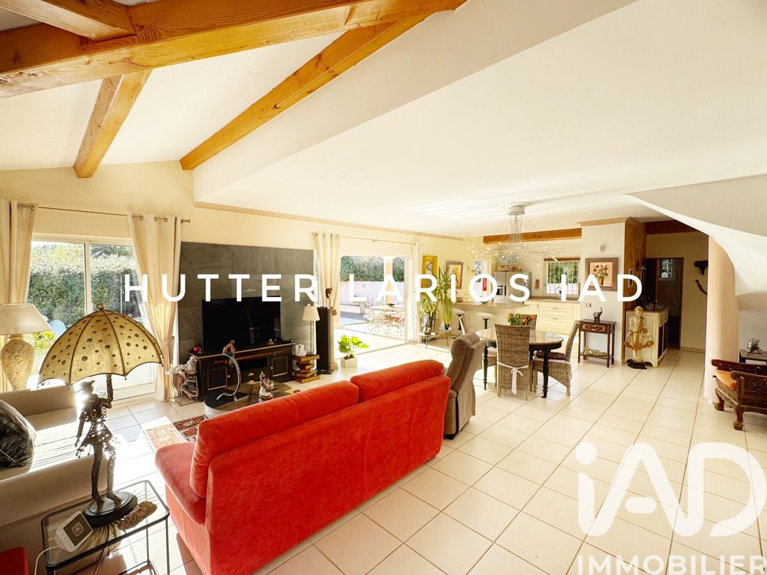 House in La Crau, Provence-Alpes-Côte d'Azur, France 4 - 17412191
