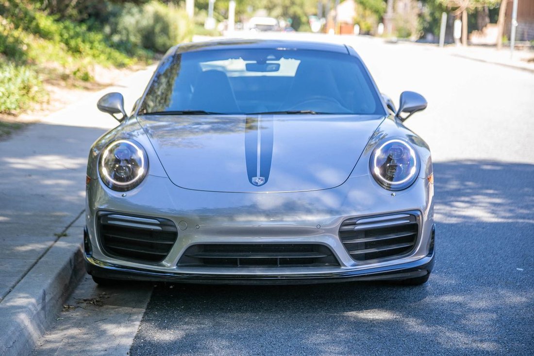 Coupe in Newbury Park, CA, United States 3 - 17408981