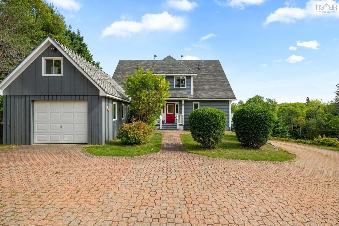 House in East Chester, Nova Scotia, Canada 4 - 17411254