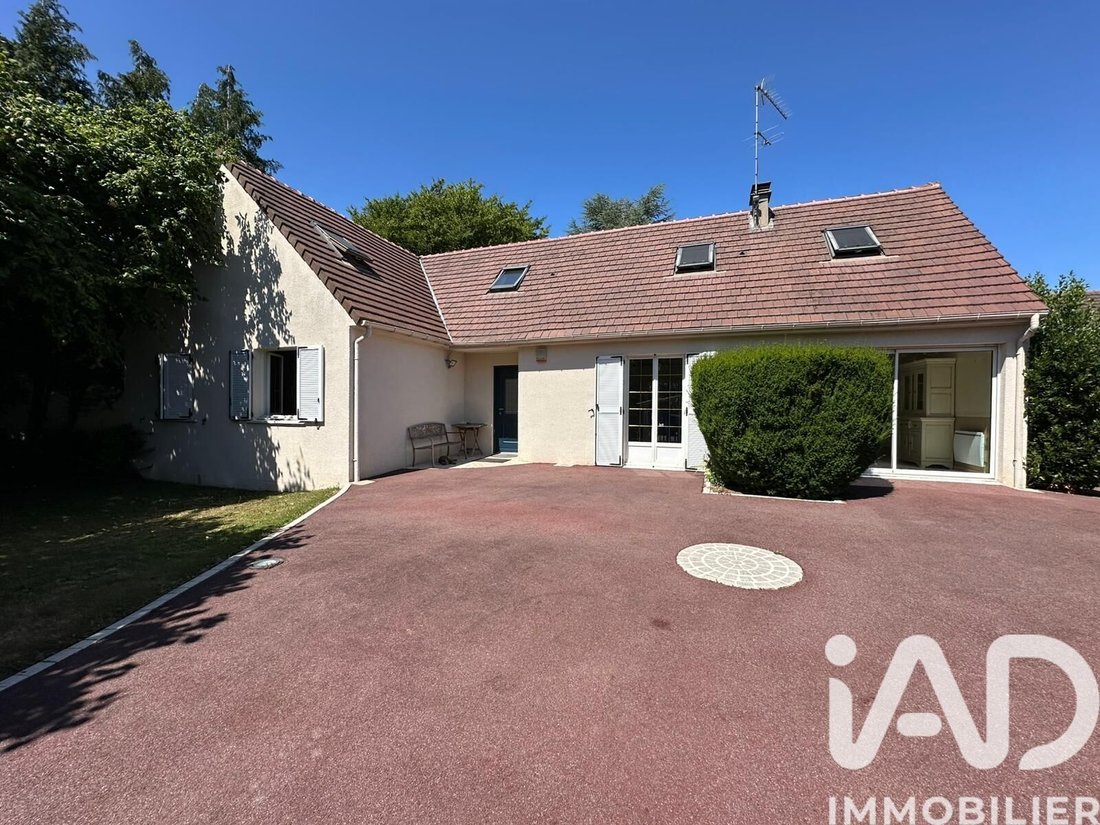 House in Cernay-la-Ville, Ile-de-France, France 1 - 17411776
