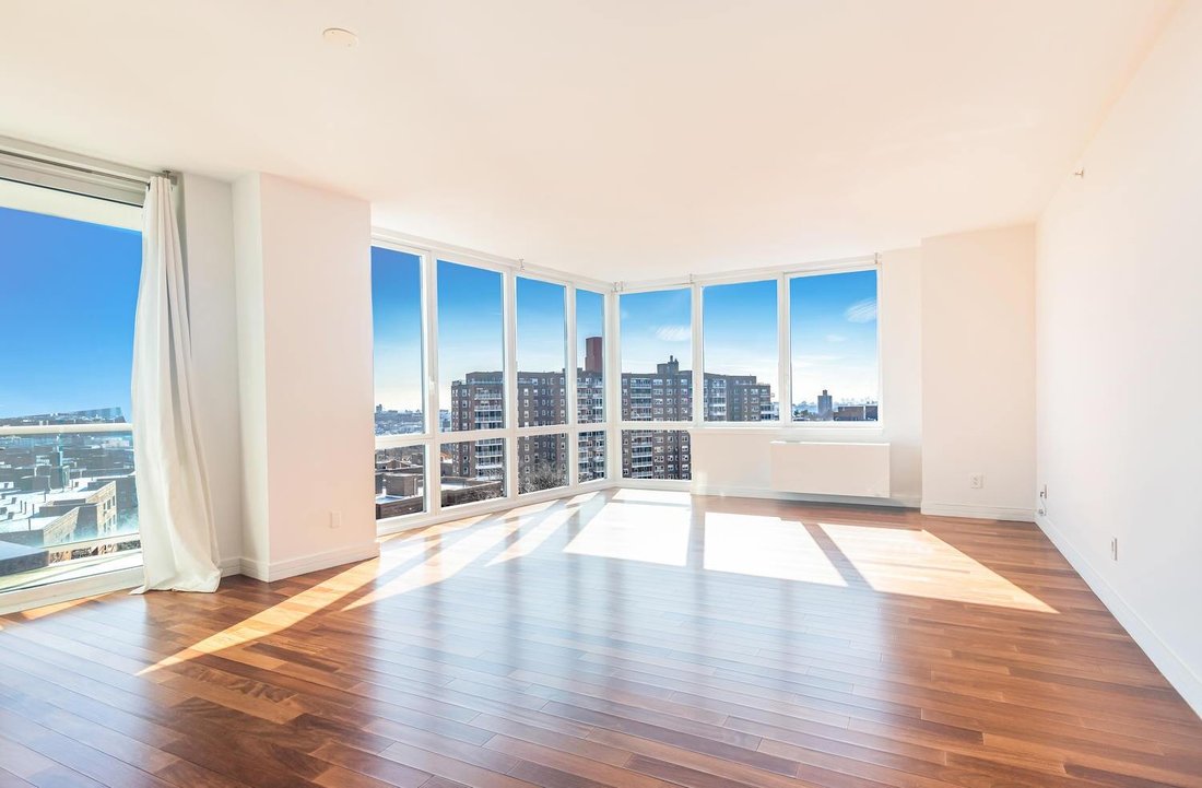Condo in New York, New York, United States 3 - 17410986