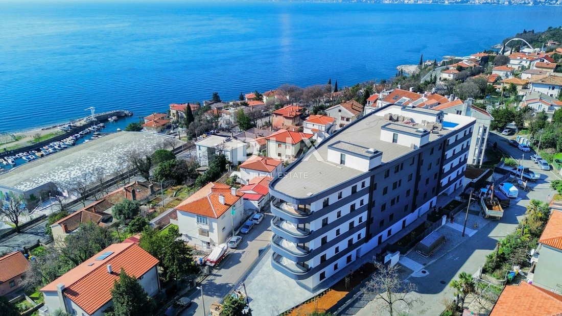 Apartment in Mjesni odbor Kantrida, Grad Rijeka, Primorje-Gorski Kotar County 4 - 16817338