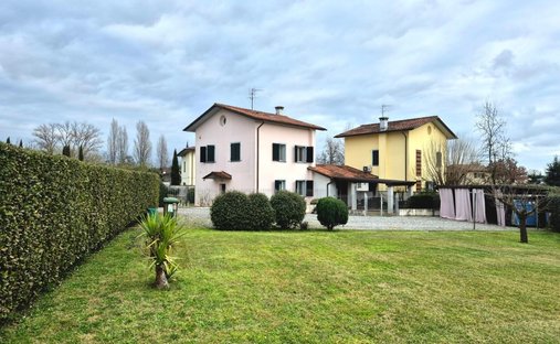 Villa in Segromigno in Monte, Capannori, Tuscany 1