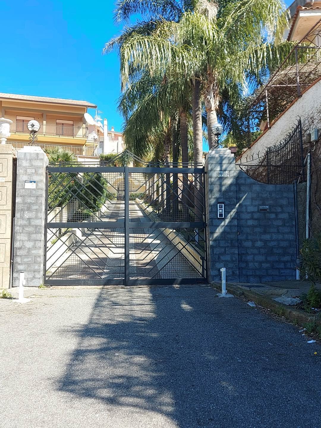 Villa in Annunziata-Giostra-Paradiso, Messina, Sicily 2 - 17411133