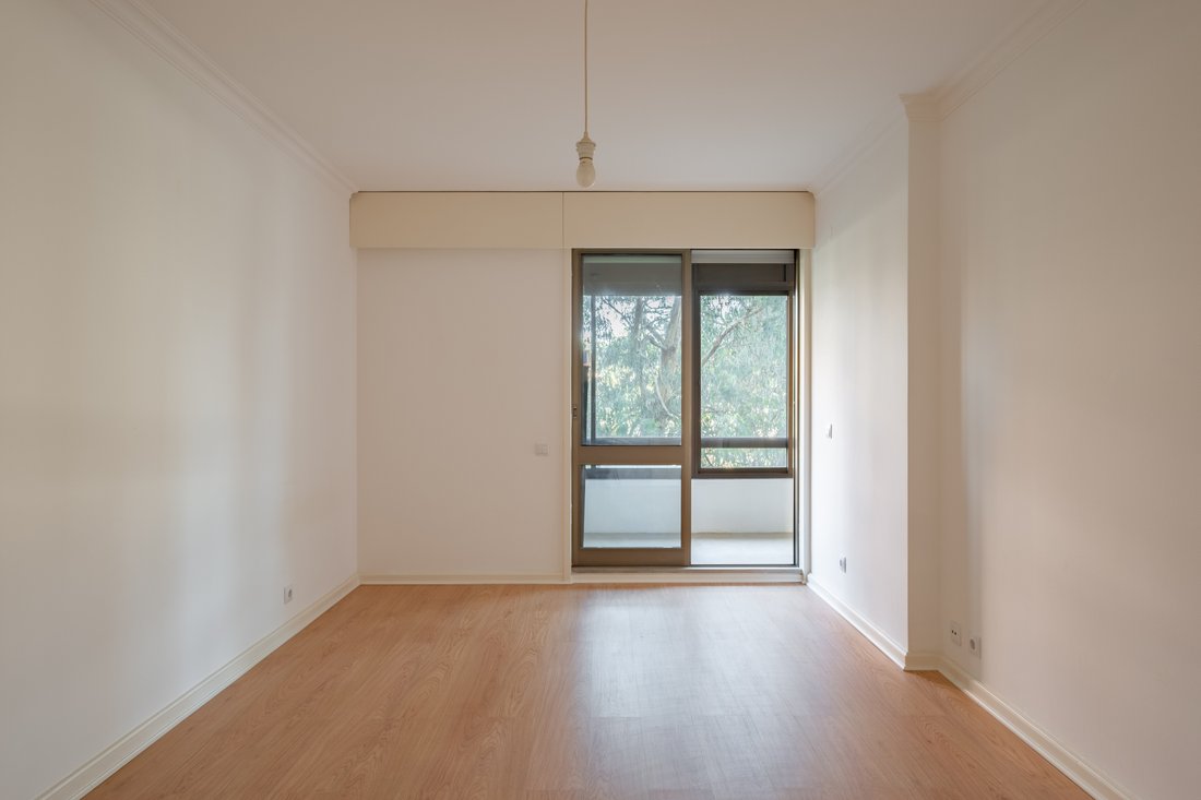 Apartment in Sao Domingos de Benfica, Lisbon, Portugal 4 - 17412297