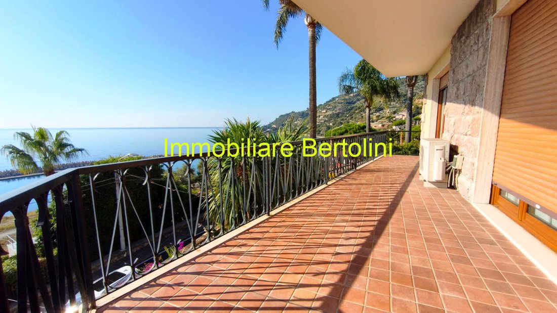 Apartment in Aurelia Ponente Street - Valdirodi, Ospedaletti, Liguria 2 - 17417968