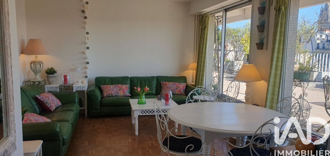 Apartment in République - Saint Ambroise, Paris, Ile-de-France 3 - 17416933