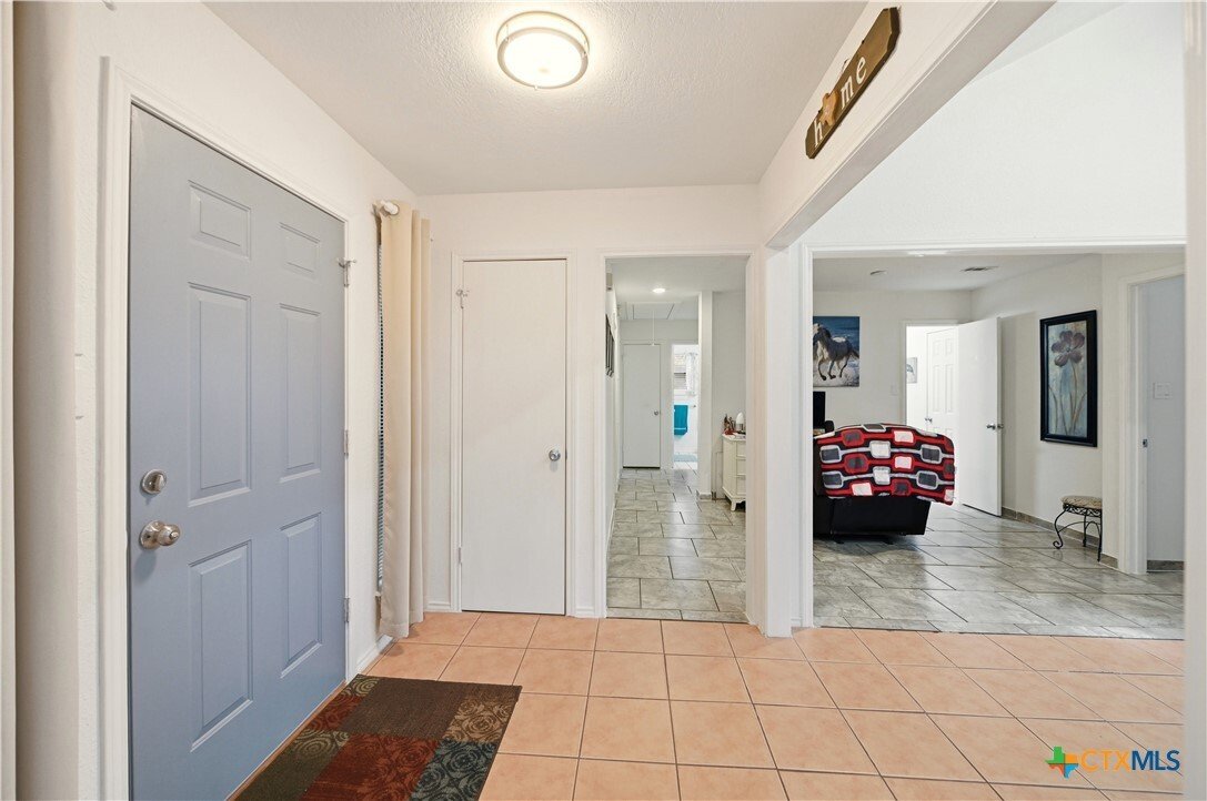House in Natalia, Texas, United States 3 - 17410556
