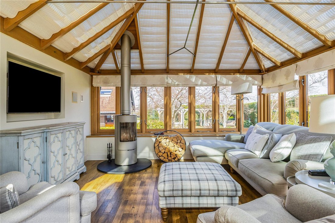 House in Wimborne, England 3 - 17413964