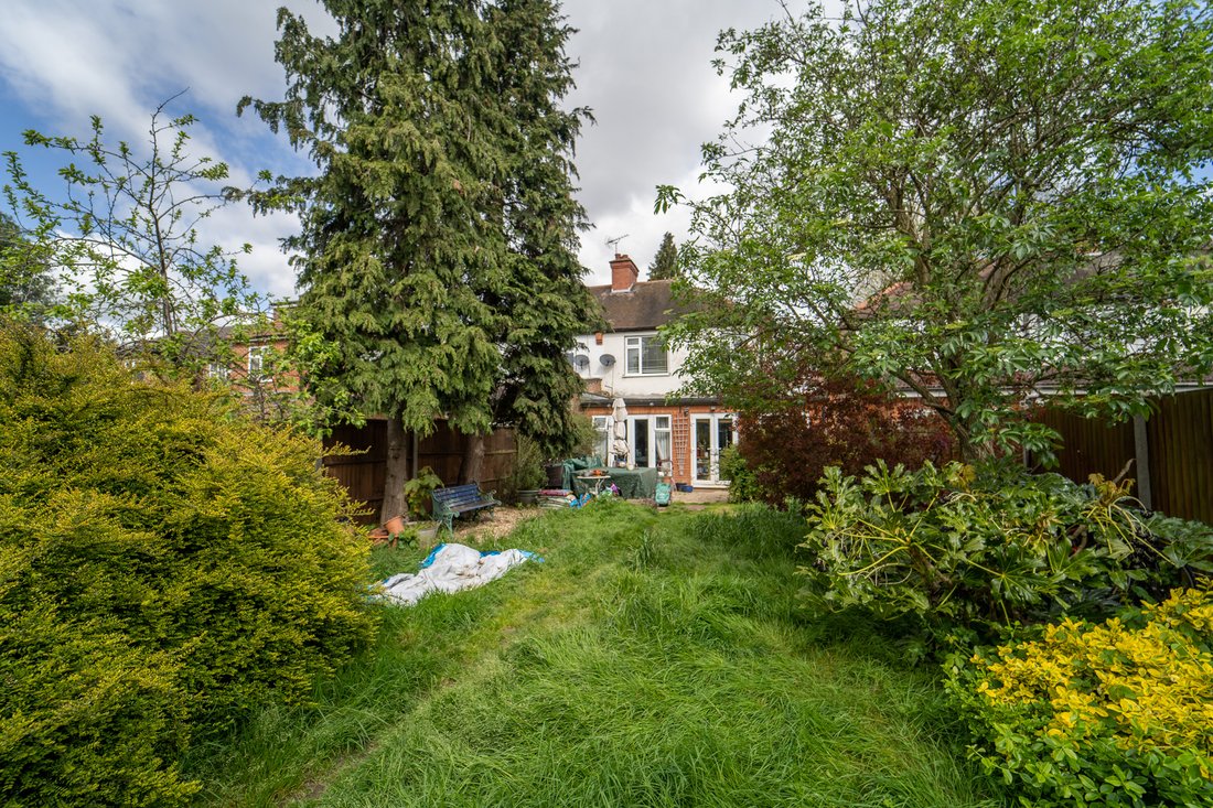 House in Norwood Green, Ealing, England 3 - 17419544