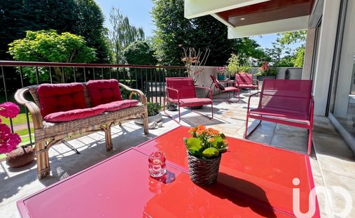 Apartment in Domaine Saint-François d'Assise, La Celle-Saint-Cloud, France 1
