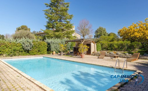Villa in Le Castellet, Provence-Alpes-Côte d'Azur, France 1
