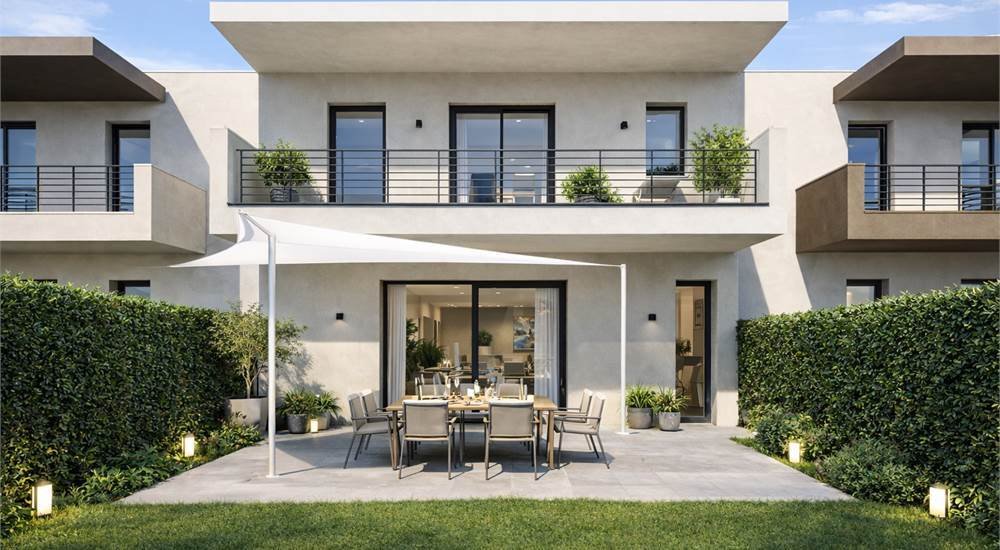 Villa in Historic Center, Desenzano del Garda, Lombardy 1 - 17103217