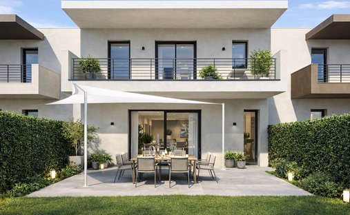 Villa in Historic Center, Desenzano del Garda, Lombardy 1