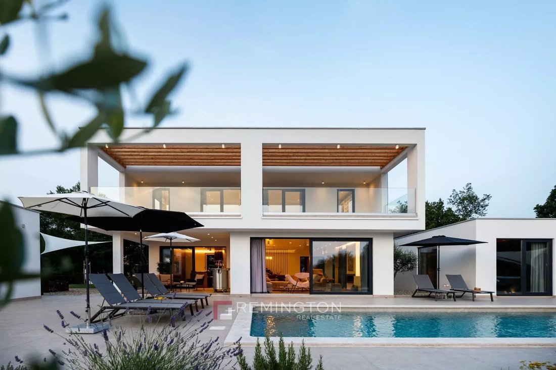 Villa in Labin, Istria County, Croatia 1 - 16567085
