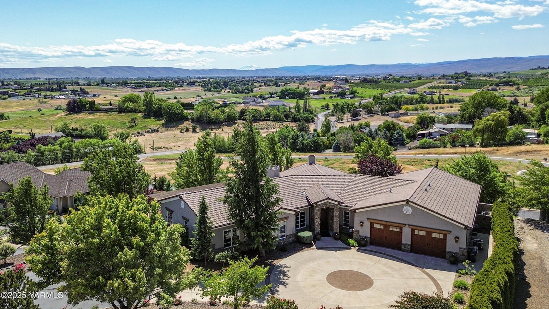 House in Yakima, Washington, United States 2 - 17412727