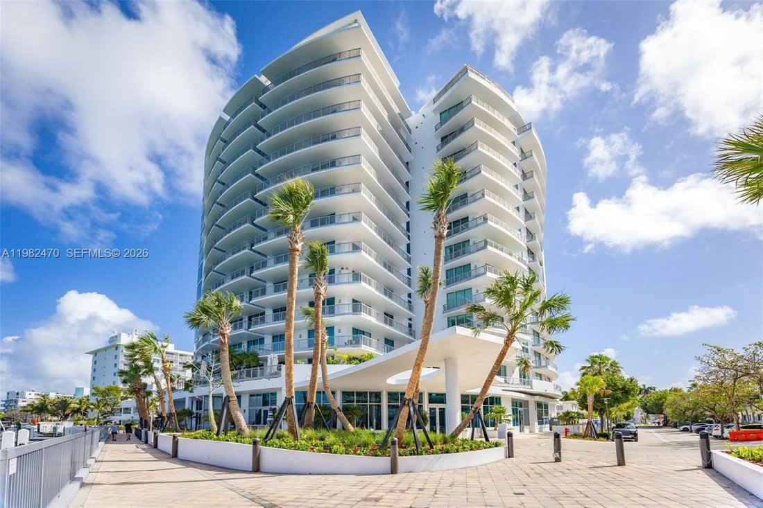 Condo in Miami Beach, Florida, United States 2 - 17409647