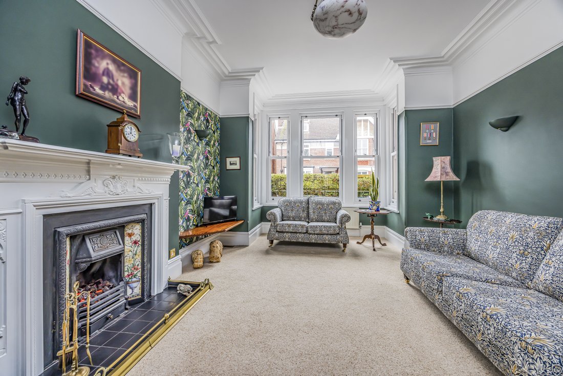 House in Southsea, England 3 - 17418422