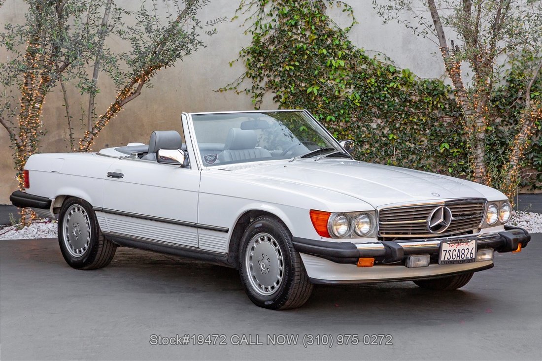 Mercedes-Benz 560SL in Los Angeles, CA 1 - 17408218
