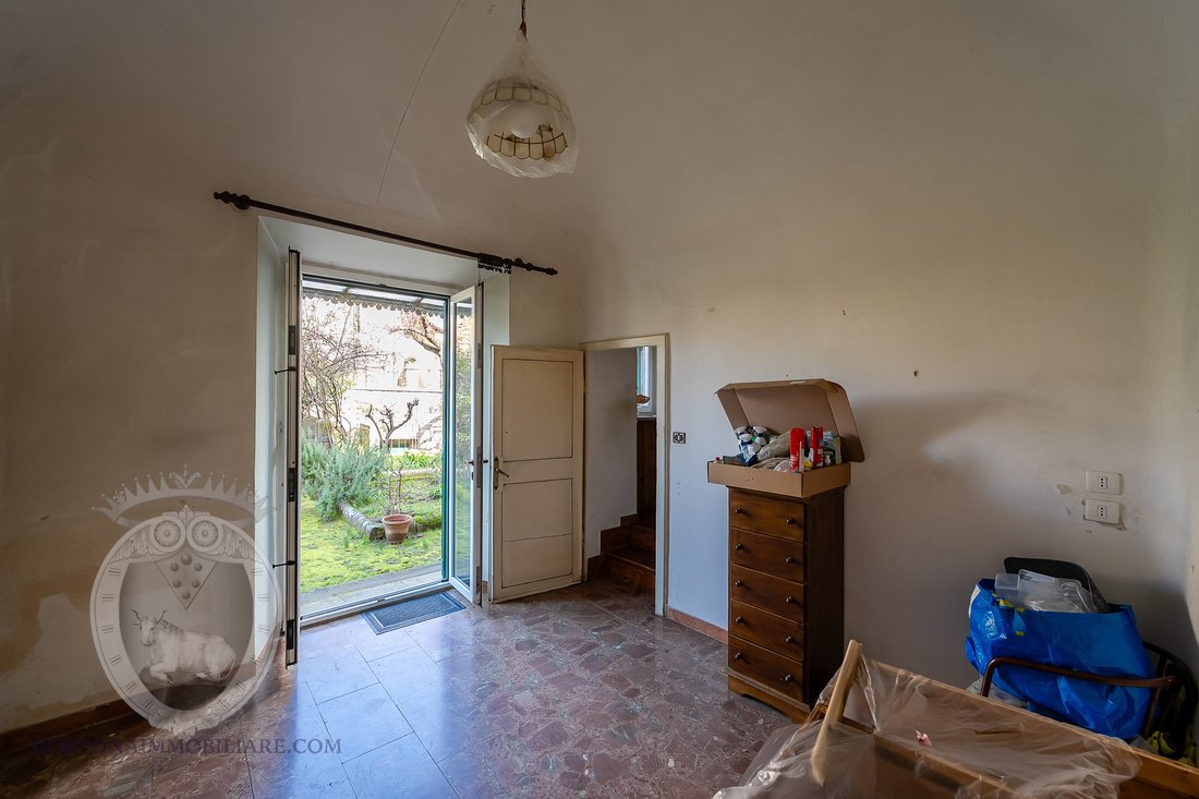 House in Centro, Cortona, Tuscany 4 - 16608047