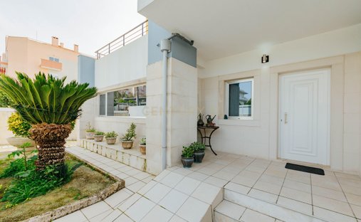 Villa in Santa Iria de Azoia, Sao Joao da Talha e Bobadela, Lisbon, Portugal 1