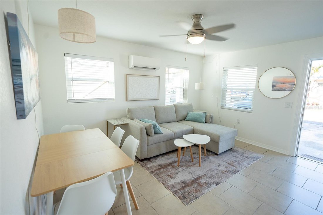 House in Madeira Beach, Florida, United States 5 - 17417280