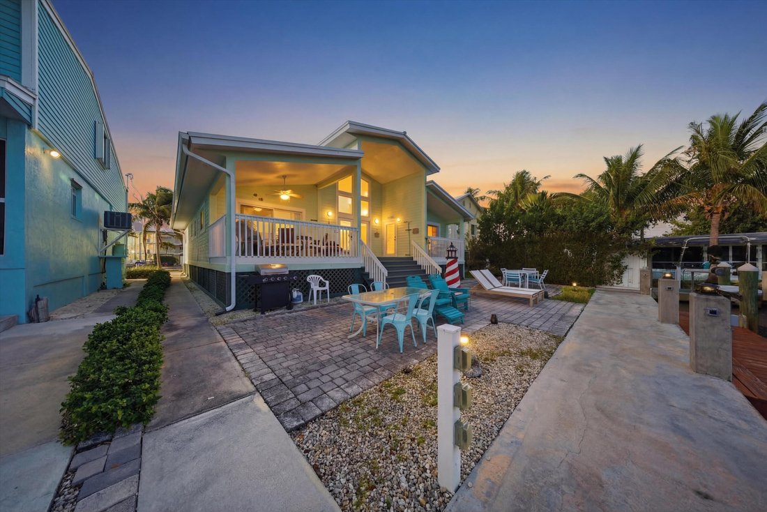 House in Key Colony Beach, Florida, United States 4 - 17416730