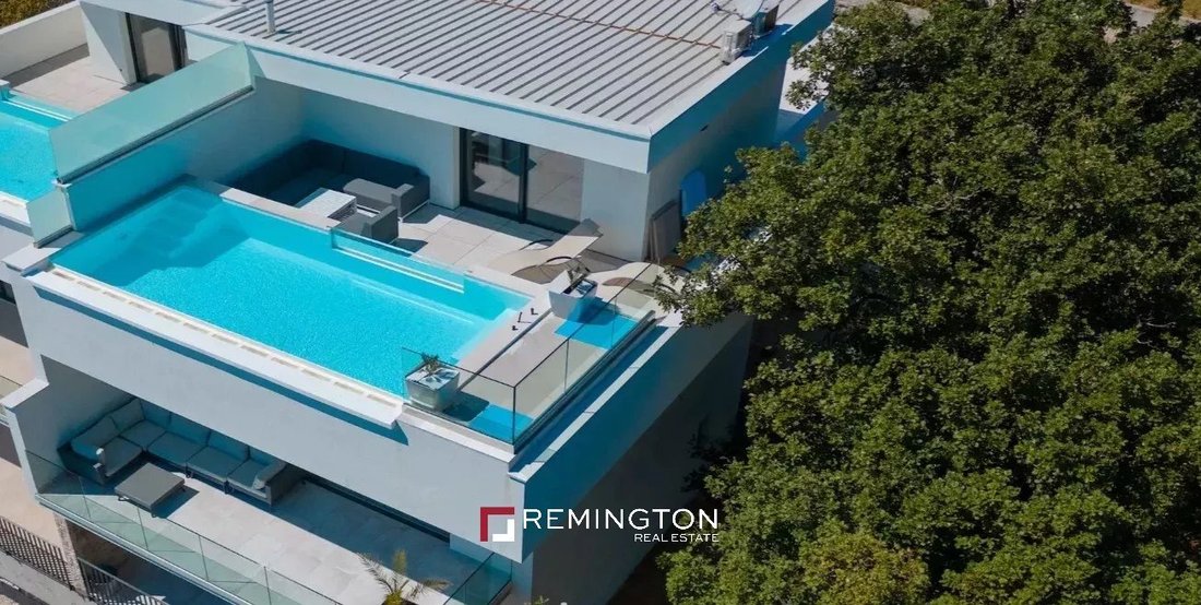 Villa in Grad Opatija, Primorje-Gorski Kotar County, Croatia 2 - 13901559