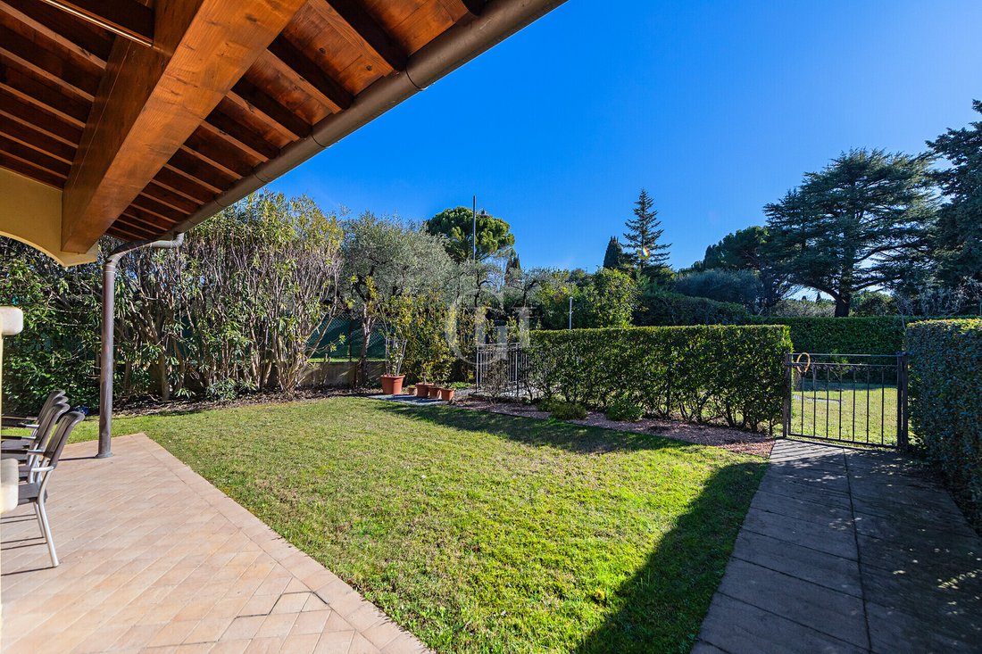House in Moniga del Garda, Lombardy, Italy 3 - 17418320