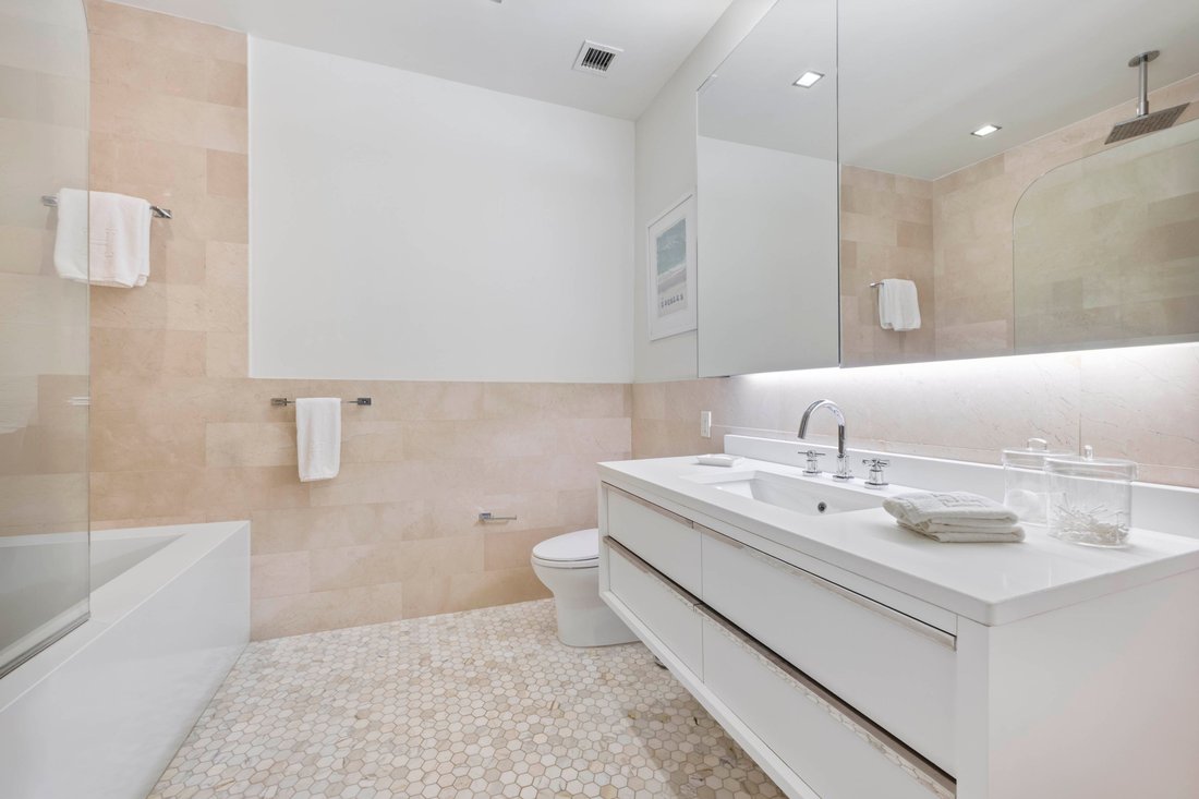 Condo in New York, New York, United States 4 - 17415350