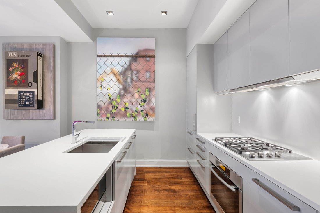 Condo in New York, New York, United States 2 - 17415350