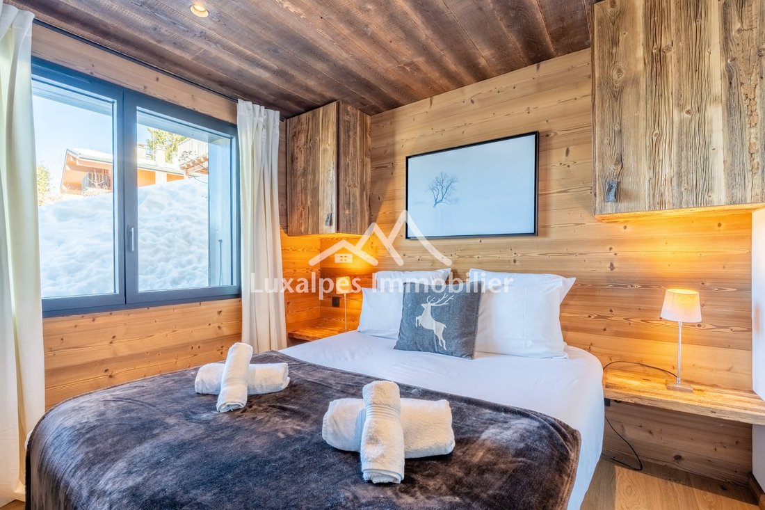 Chalet in La Clusaz, Auvergne-Rhône-Alpes, France 4 - 17412947