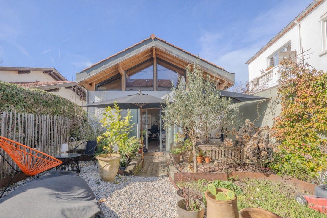 House in Biarritz, Nouvelle-Aquitaine, France 1 - 17315235