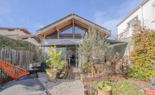 House in Biarritz, Nouvelle-Aquitaine, France 1