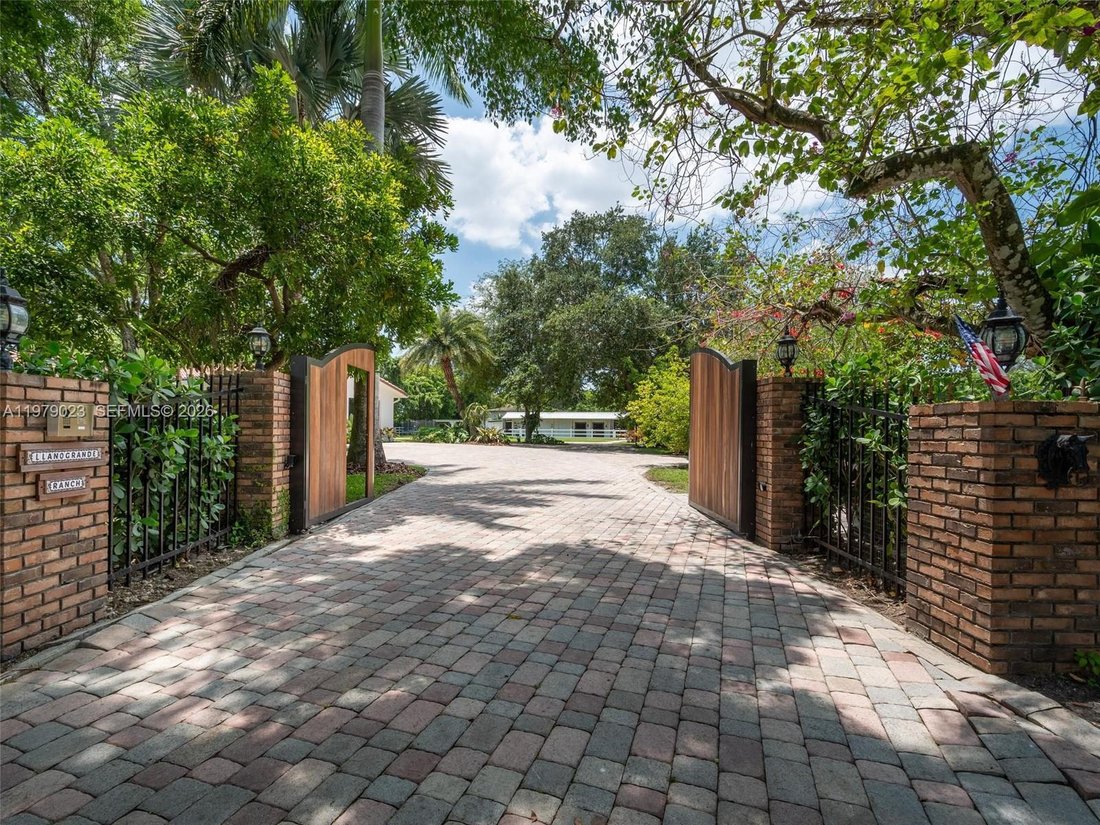 House in Southwest Ranches, Florida, United States 2 - 17420608