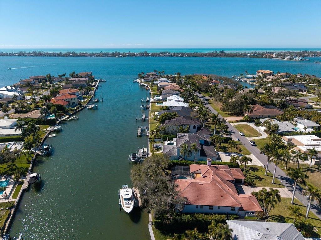 House in Sarasota, Florida, United States 1 - 17415579