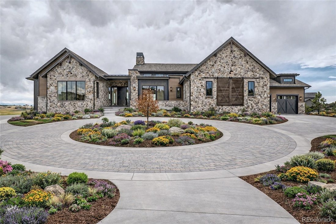Casa en Sterling Ranch, Colorado, Estados Unidos 1 - 17410240